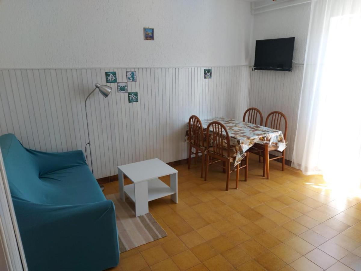 Apartment Paulinic Ровинь Экстерьер фото