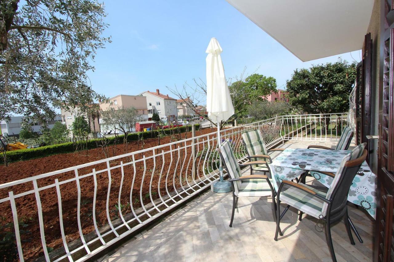 Apartment Paulinic Ровинь Экстерьер фото